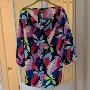 Iman Colorful Floral Blouse. 3/4 Sleeve.